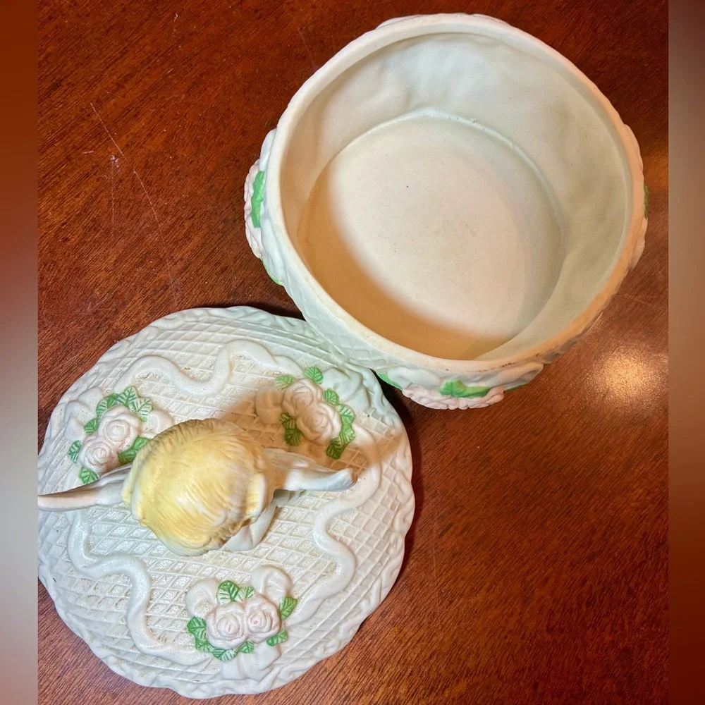 Vintage Cherub Angel Trinket Box | 7” Porcelain Keepsake Jewelry Box